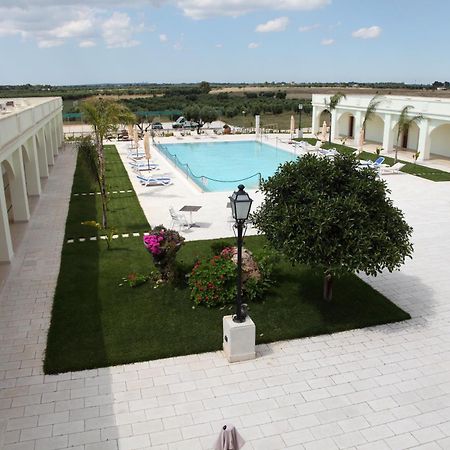 Agri Hotel Conte Salentino سانت إيزيدورو المظهر الخارجي الصورة