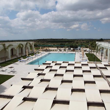 Agri Hotel Conte Salentino سانت إيزيدورو المظهر الخارجي الصورة