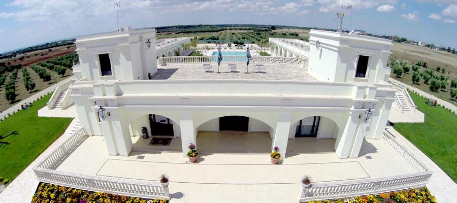 Agri Hotel Conte Salentino سانت إيزيدورو المظهر الخارجي الصورة