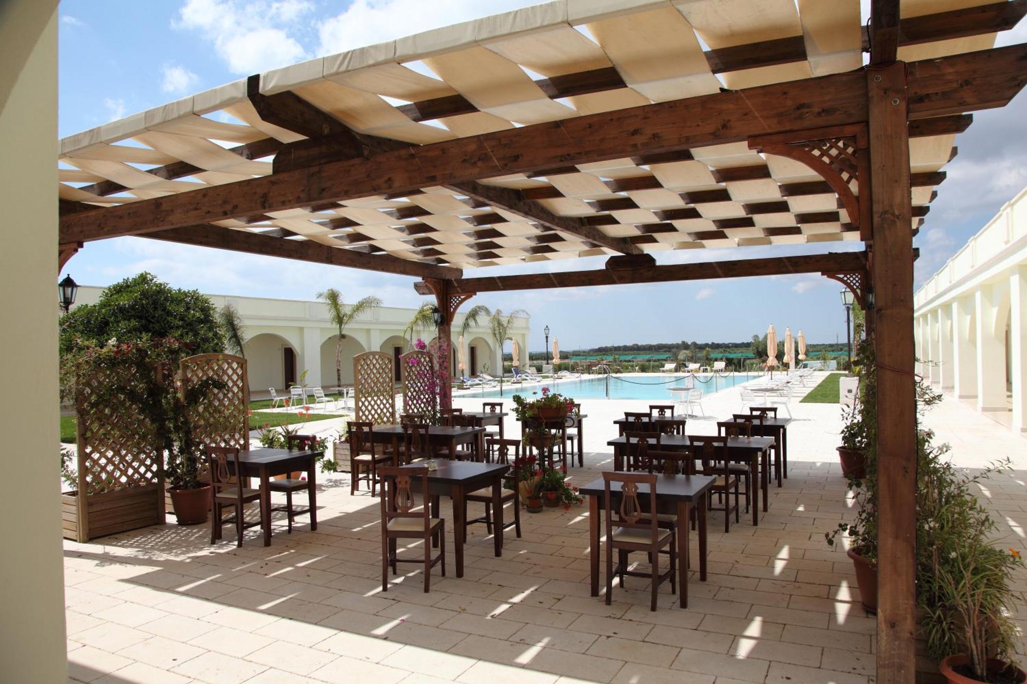 Agri Hotel Conte Salentino سانت إيزيدورو المظهر الخارجي الصورة