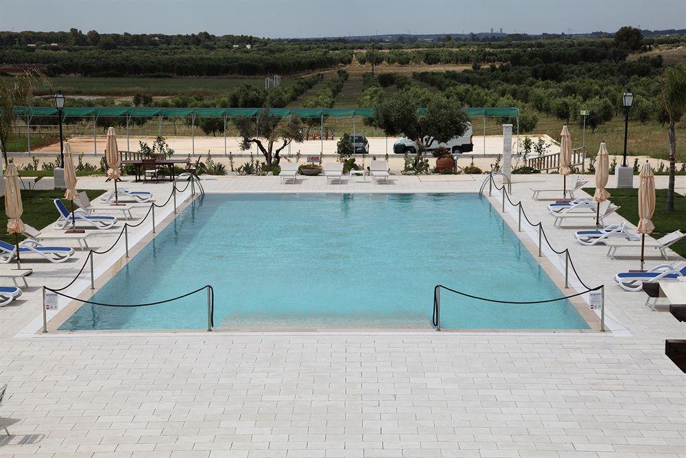 Agri Hotel Conte Salentino سانت إيزيدورو المظهر الخارجي الصورة